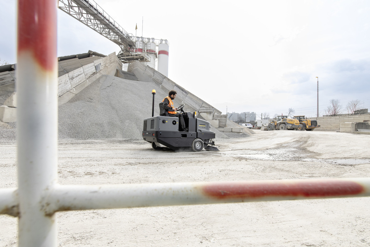 Kärcher KM 150/500 R Bp + STL - Image 5